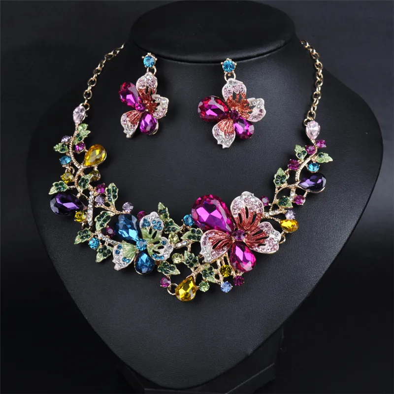 Crystal Flower Diamond Necklace And Stud Earrings Set Fashionable