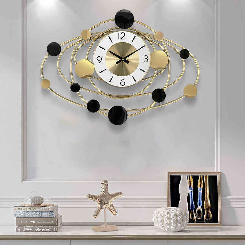 Creative métal horloge murale fond silencieux luxe numérique nordique horloge murale salon Orologio Da Parete décor à la maison DG50WC H1230