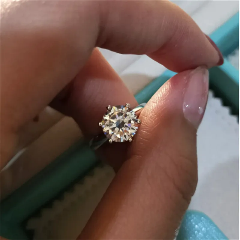 Solitaire 1ct Lab Diamond Ring 100% réel 925 bijoux en argent sterling bagues de fiançailles pour femmes cadeaux de fête de mariée haut