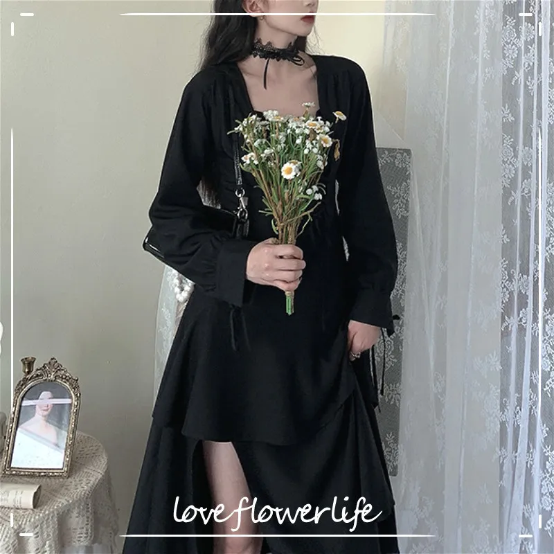 Gothic Dress Women Autumn Elegant Vintage Black Dress Fashion Lace-up Ruffles A-line long sleeve Party Dress Korea Clothing 210521