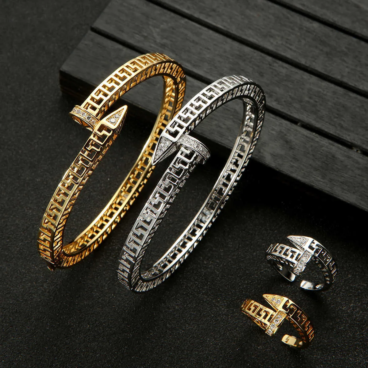 Luxury Trendy GEOMETRIC Saudi Arabia Bangle Ring Jewelry Sets For Women Wedding Engagement Brincos Para as Mulheres fv00520 H1022