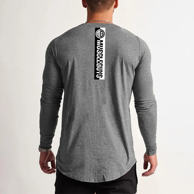 Varumärke Gymkläder Fitness T Shirt Men Fashion Extend Hip Hop Långärmad T-shirt Bomull Bodybuilding Muscle Guys Tee Shirt Man 210421