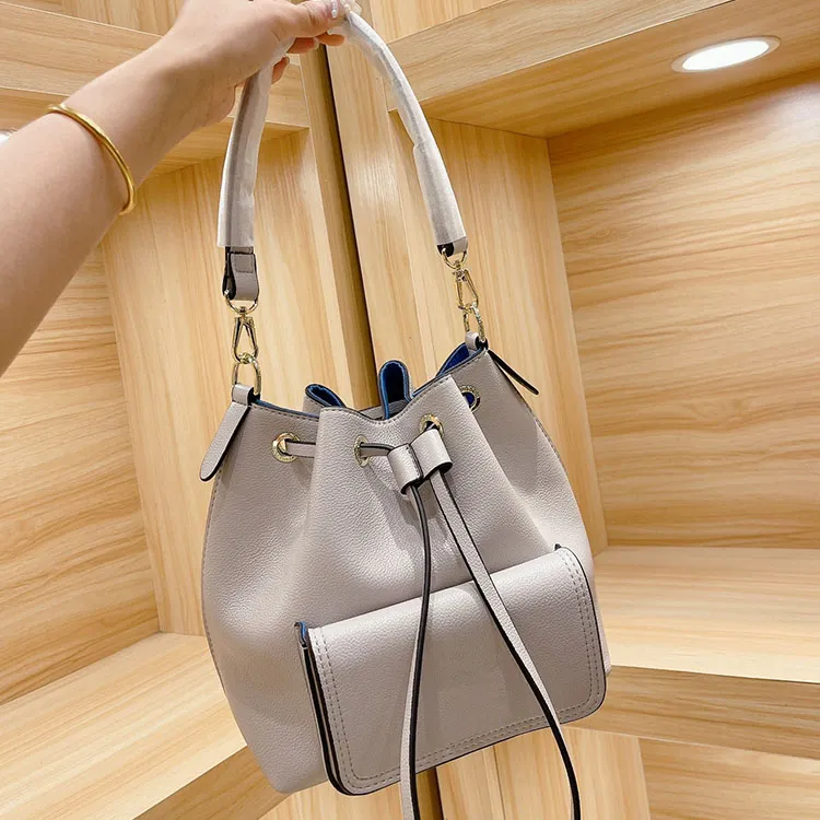 Classic solid bucket bag top leather women's shoulder bags Large capacity shopping handbag casual style Drawstring Purse square Pouch