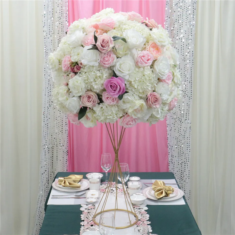 40 / 45cmの結婚式のテーブルの花のバラの造られた花のボールの結婚式のパーティーの背景の装飾ブーケがカスタマイズされました