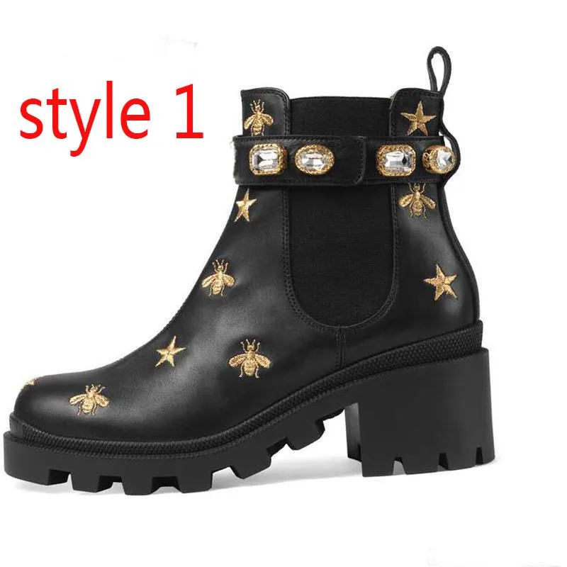 Autumn winter High heel Martin boots 100% cowhide Metal Belt buckle women designer Shoes Diamond Bee Thick heels Leather Alphabetic Lady Desert boot Large size 35-42