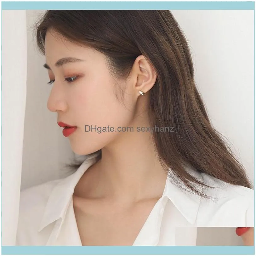 925 Sterling Silver 14k Gold Plating Sun Moon Asymmetrical Stud Earrings Women Exquisite Sweet Student Jewelry Girlfriend