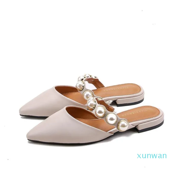 Sandalias Baotou sexy para mujer, zapatillas planas de verano para mujer, decoración de hilo de perlas, zapatos de mujer dulces puntiagudos de cuero de alta calidad