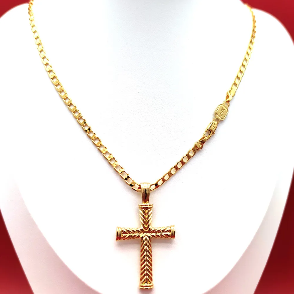 COLLIER PENDENTIF CROIX REMPLI D'OR RÉEL 24 K CHAÎNE DE LONGUEUR 60 CM258G