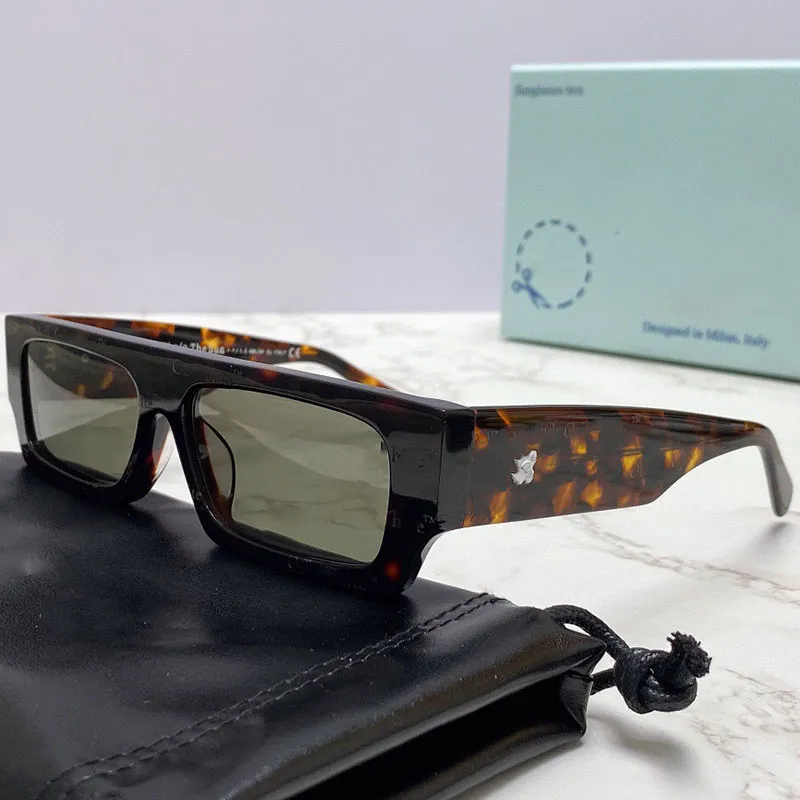 Designer Square Plate Finlay Henrietta Sunglasses For Men