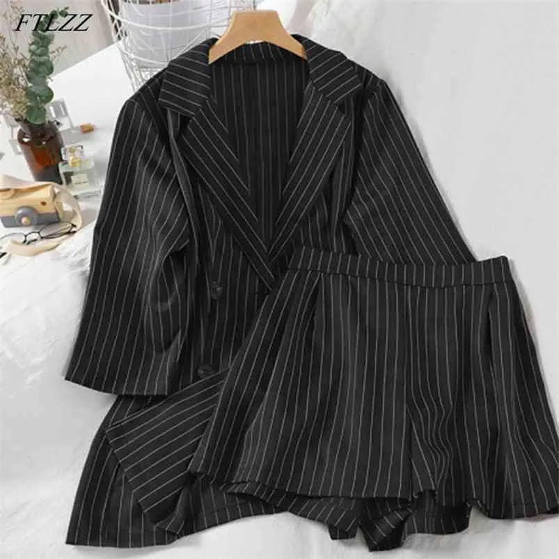 Summer Women Elegant Two Piece Set Office Lady Striped Double Breasted Turn-down Collar Shirt Loose Short Outfits 210430