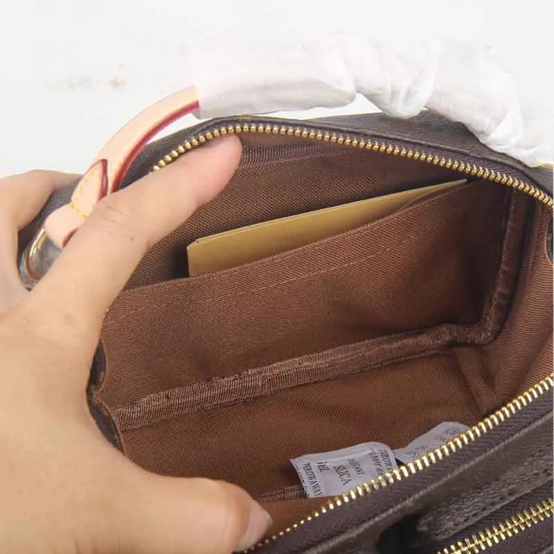 Fashion Bag designer crossbody camera bags high quality women handbag zipper Purses Shoulder pocket Wide Strap Totes with mini coin wallet M80446