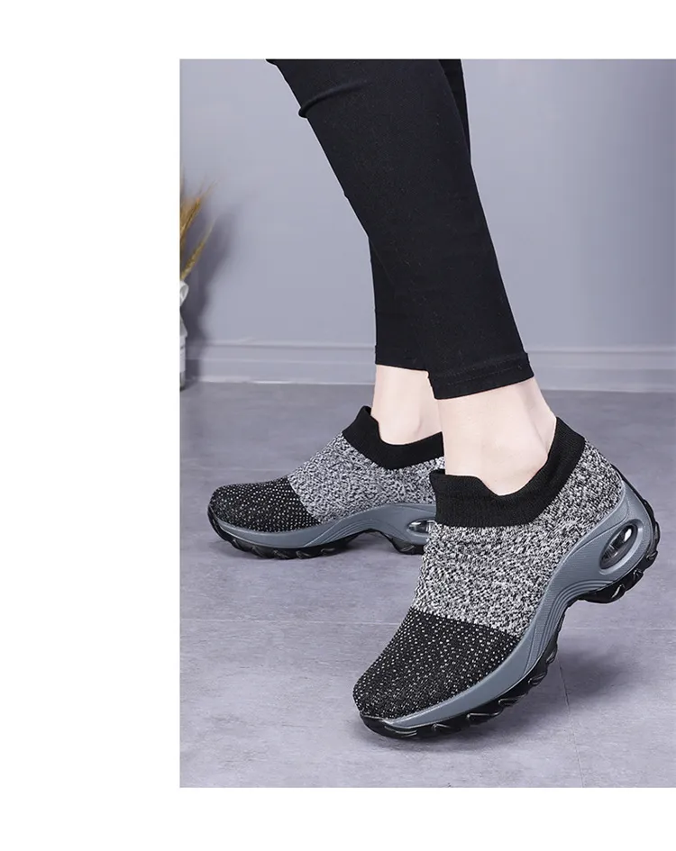 2022 Stor storlek Kvinnors Skor Air Kudde Flyga Stickning Sneakers Over-Toe Shos Fashion Casual Socks Shoe WM2218