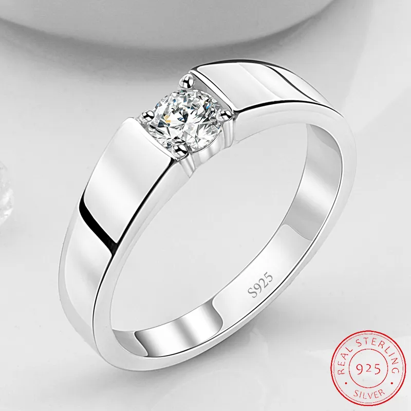 Men's Five Diamond Ring in 14K And Platinum – SOLITAIRE JEWELERS