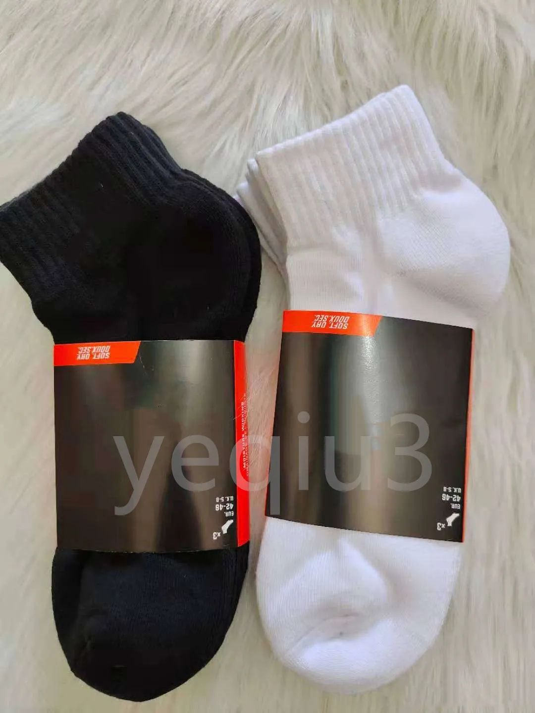 Mens Socks Women High Quality Cotton All-Match Classic Ankle Letter Breattable Black and White Football Basketball Sports Sock Wholesaleezac
