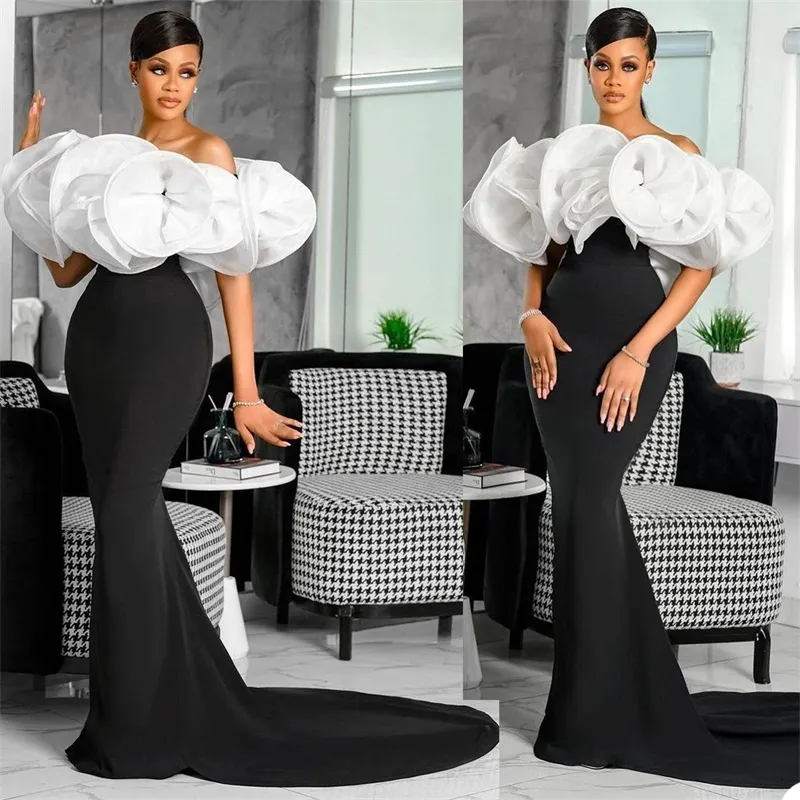 Projektant Black Homecoming Sukienki z ręcznie Made Flower Ruched Satin Cocktail Party Wear Mermaid Formalna suknia wieczorowa