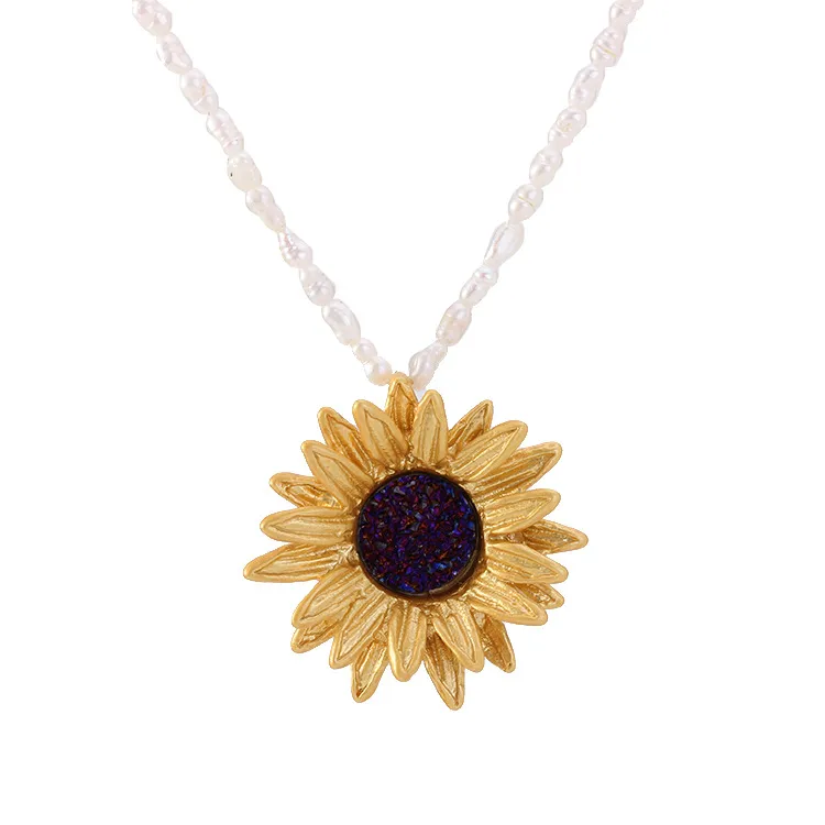 Colliers simples avec pendentif tournesol plaqué or pour femmes, chaîne de clavicule, ornement à la mode