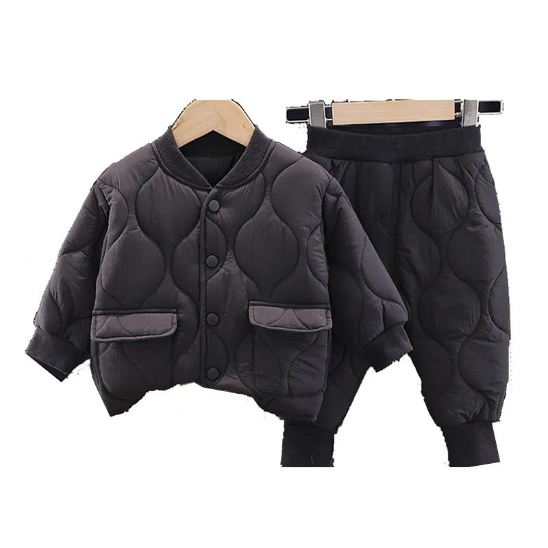 Dzieciowe Zima bawełniane zestawy odzieży 1-6t Baby Boys Designer Grutuje się ciepłe ubrania z bawełny 3 kolory Wygodne dziecko solidne topy+spodnie = 2pcs/set