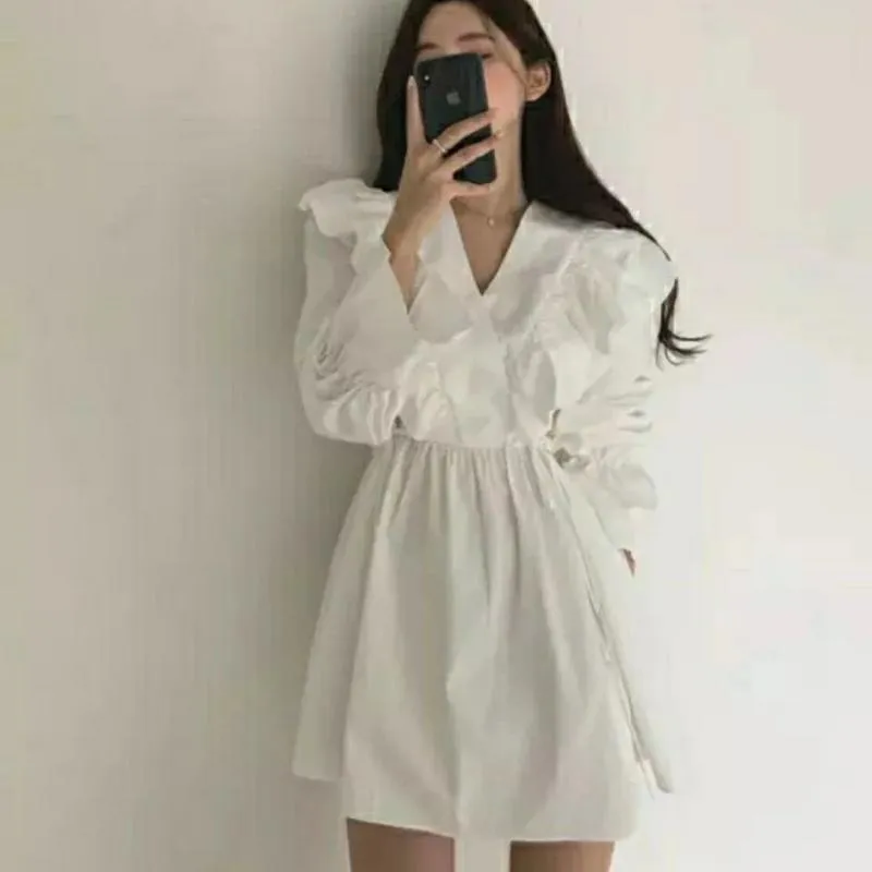 Abiti casual Donna Mini Abito corto con volant Bianco Nero Moda coreana Maniche lunghe Scollo a V Solid Girls Chic Summer Autumn Vestidos