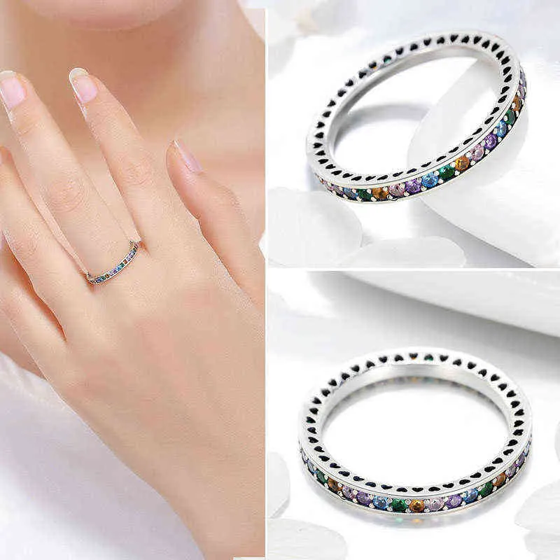 Wykwintny cienki minimalistyczny inkrustowany kolor Rainbow Color Rhinestone Pierścionek z kryształem dla kobiet Party Biżuteria Ślubna G1125