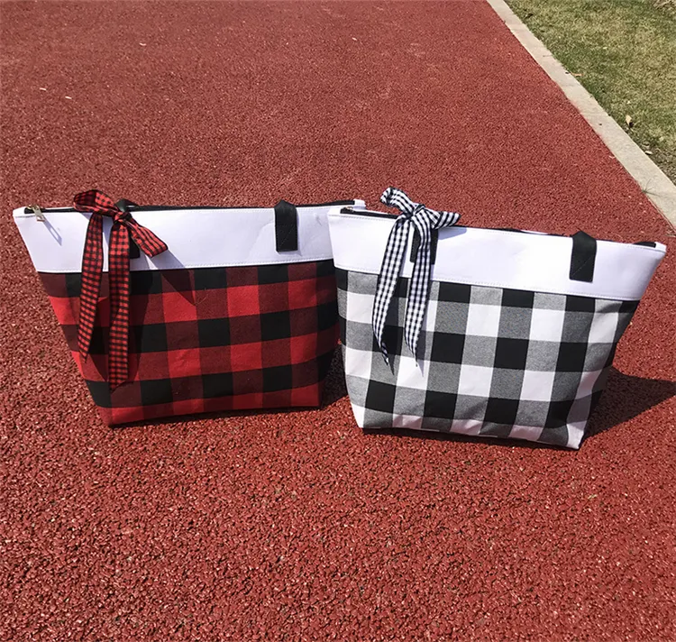 Home Buffalo Check Handtas 30 * 45 * 15 cm Grote opbergtassen Capaciteit Travel Tote Storages Maternity Bags Red Black Plaid Mommy Bag ZC345