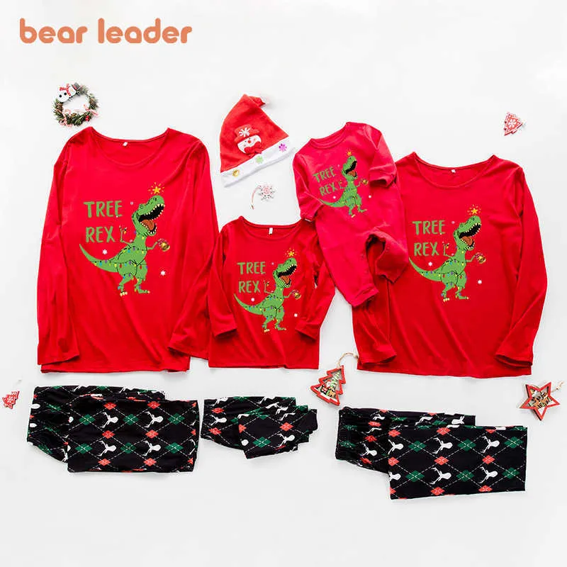 Bear Leader Family Matching Outfits For Dad Mommy And Me Christmas Clothing Sets Kids Baby Cartoon Dinosaur T-Shirt Pants Suits 210708