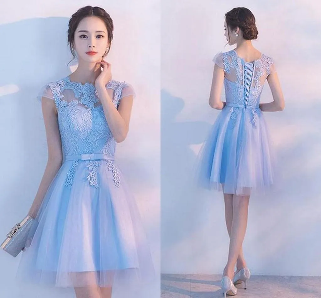 Sweet Lace Homecoming Dresses Sheer Short Sleeve Jewel Light Sky Blue Mini Prom Graduation Dress Juniors Party Foraml GOWNS TULLE M105