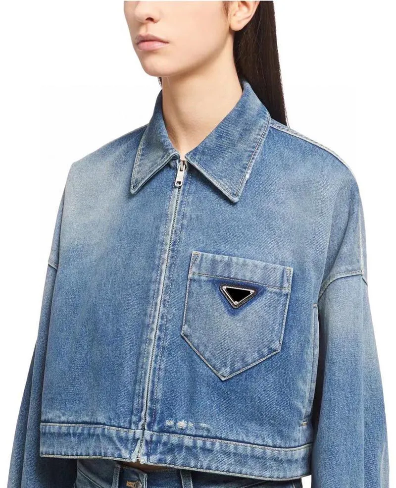 Women Denim Jackets Slim Style Down Parkas For Lady With Letter Zippers Button Budge Spring Autumn Jeans Fashion Jacket Denims Long Sleeves Short S-L