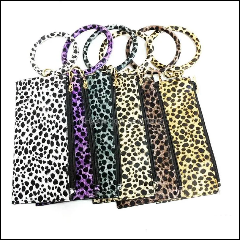 S1175 Women Girls Leopard PU Leather Bracelet Key Ring Bangle Keyring Ring Circle Keychain Wristlet Keyrings Jewelry with Wallet Purse