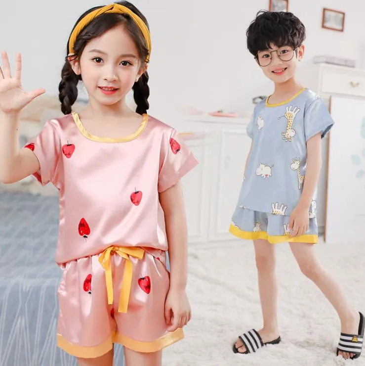 Meisjes pyjama's suits zijdeachtige kinderen pyjama set korte mouw meisje tops shorts 2 stks sets kinderen meisje nachtkleding zomer kinderen thuiskleding DW5402