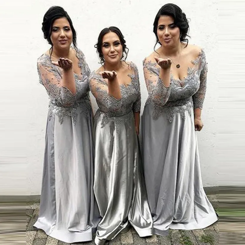 Silver Plus Storlek Bridesmaid Klänningar 2021 Sheer Neck Långärmad Sweep Train Appliques Beads Garden Country Wedding Guest Evening Gowns