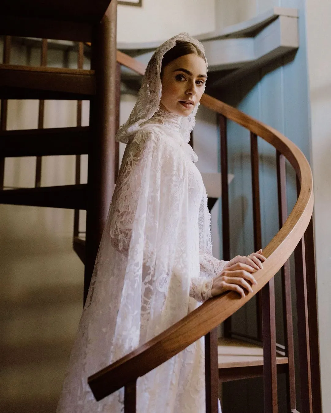 Lily Collins Inspired Lace Hooded Bridal Cape Romantic Fairy Princess Style Chapel Length Wedding Veil with Shoulder Cloak 2023