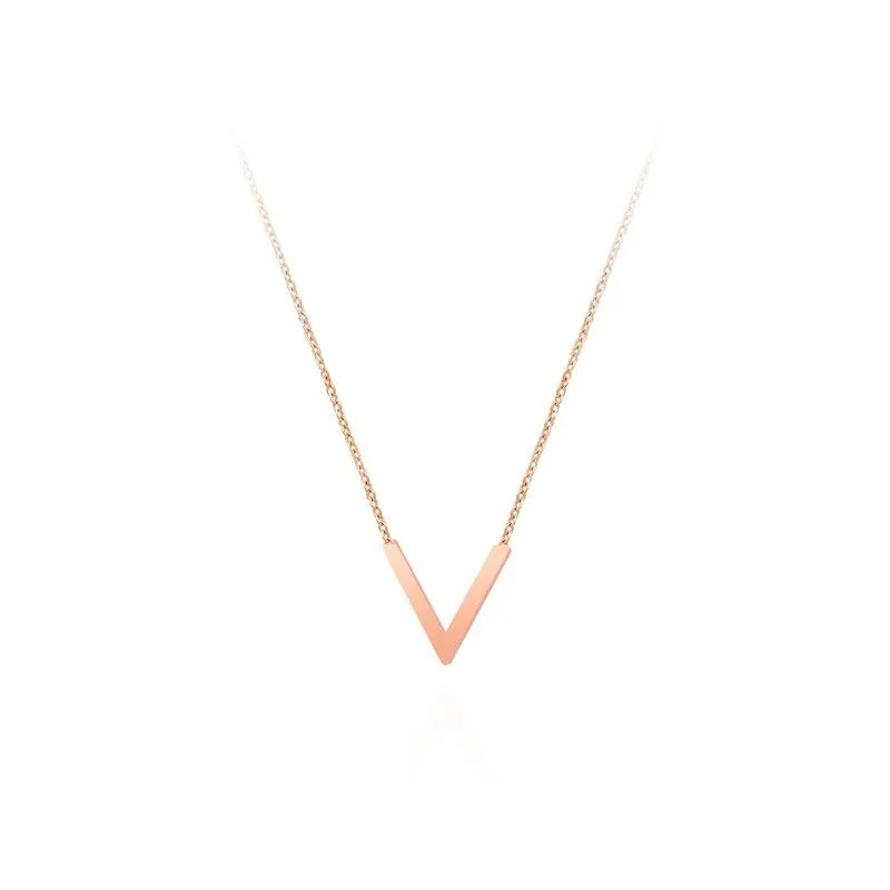 Pendant Necklaces Korean Fashion Initial V-Letter Necklace For WomenTitanium Stainless Steel Chain Wholesale Hip Hop Jewelry