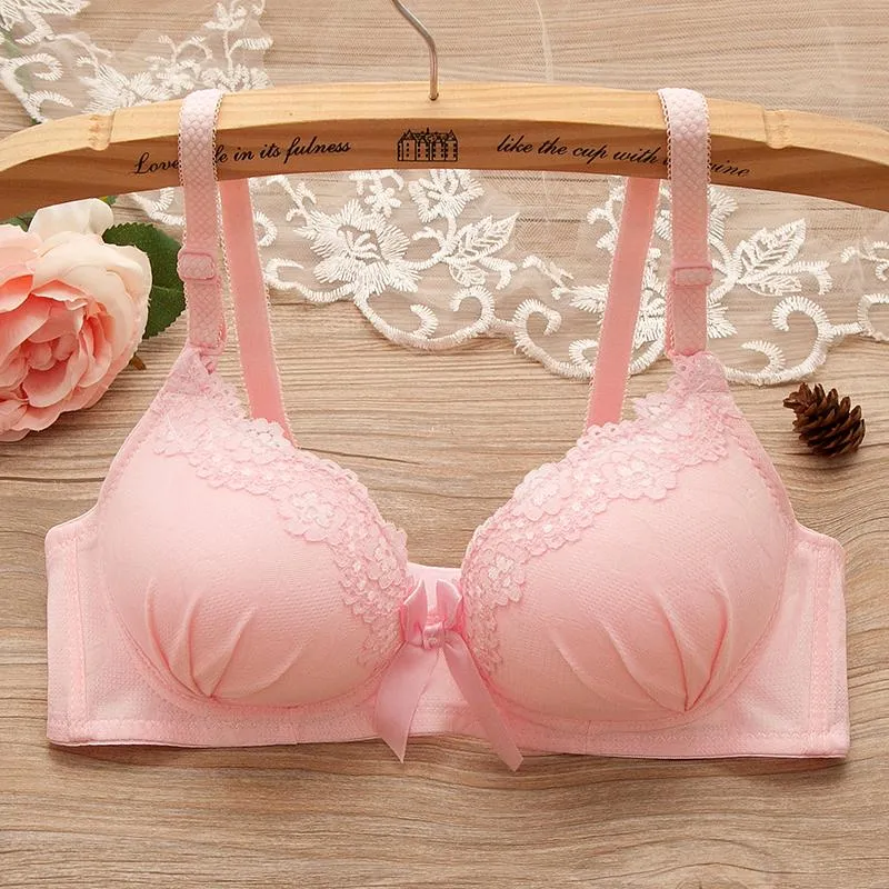 Floral Lace Wire Large Size Bras For Women Comfortable Push Up Underwear  For Daily Wear And Students Available In Sizes 32/70 To 38/85 AB Cup From  Maoxuewang, $21.2