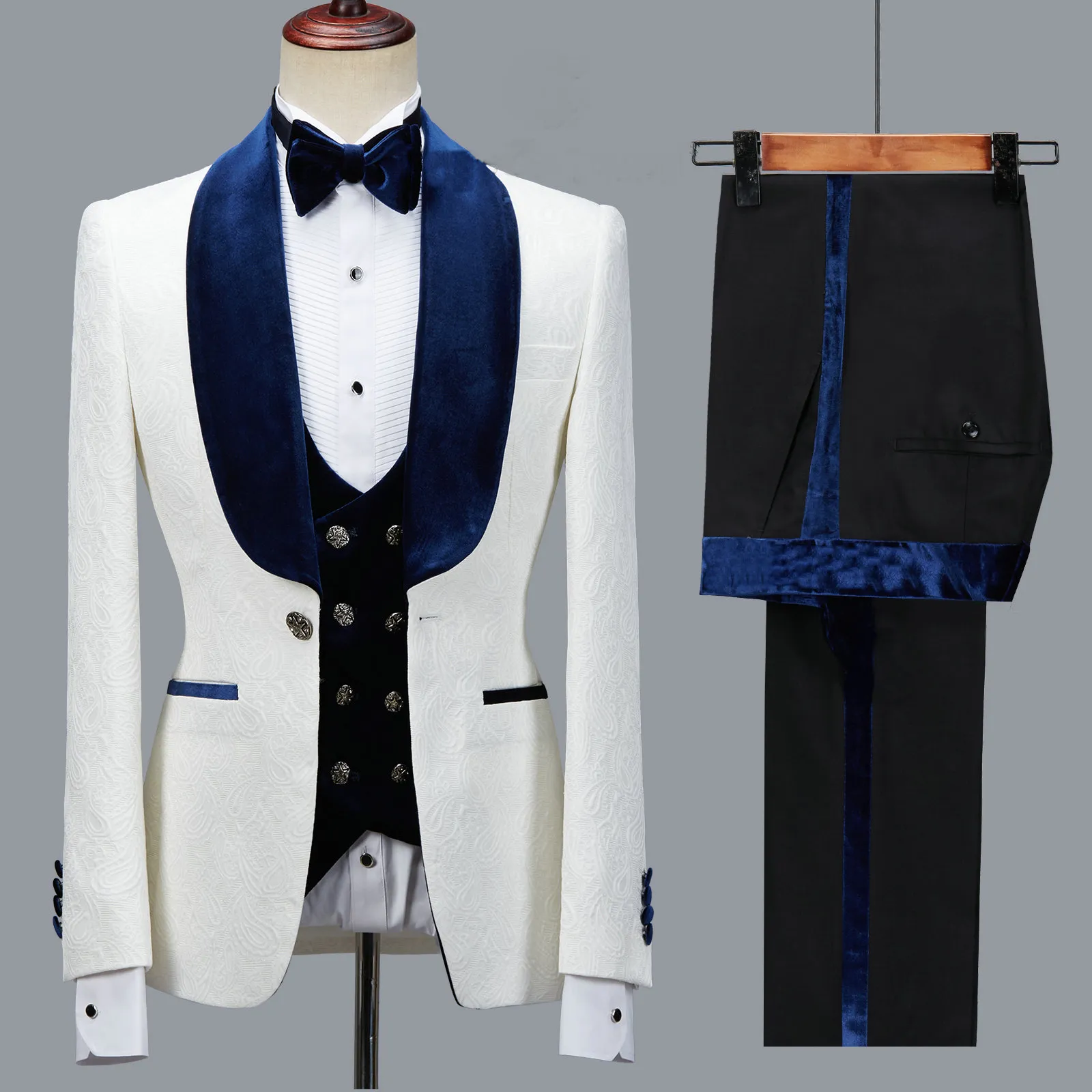 Yeni Varış Çiçek Erkekler Suit Slim Fit Düğün Smokin Donanma Mavi Kadife Yaka Damat Parti Kostüm Homme Groomsman Blazer Suits