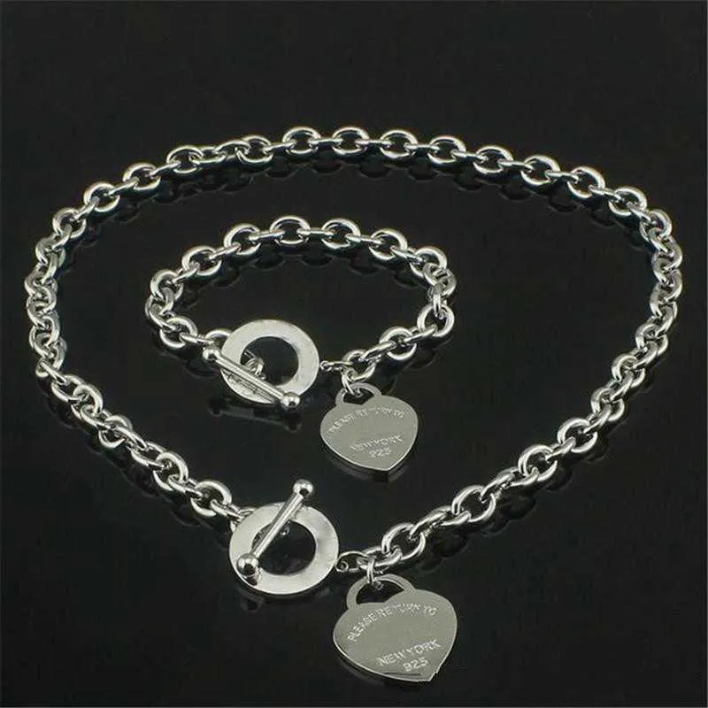 Julklapp Sterling Sier Love Necklace+Armband Set Wedding Statement smycken Hjärthängen Halsband Bangle Set 2 i 1