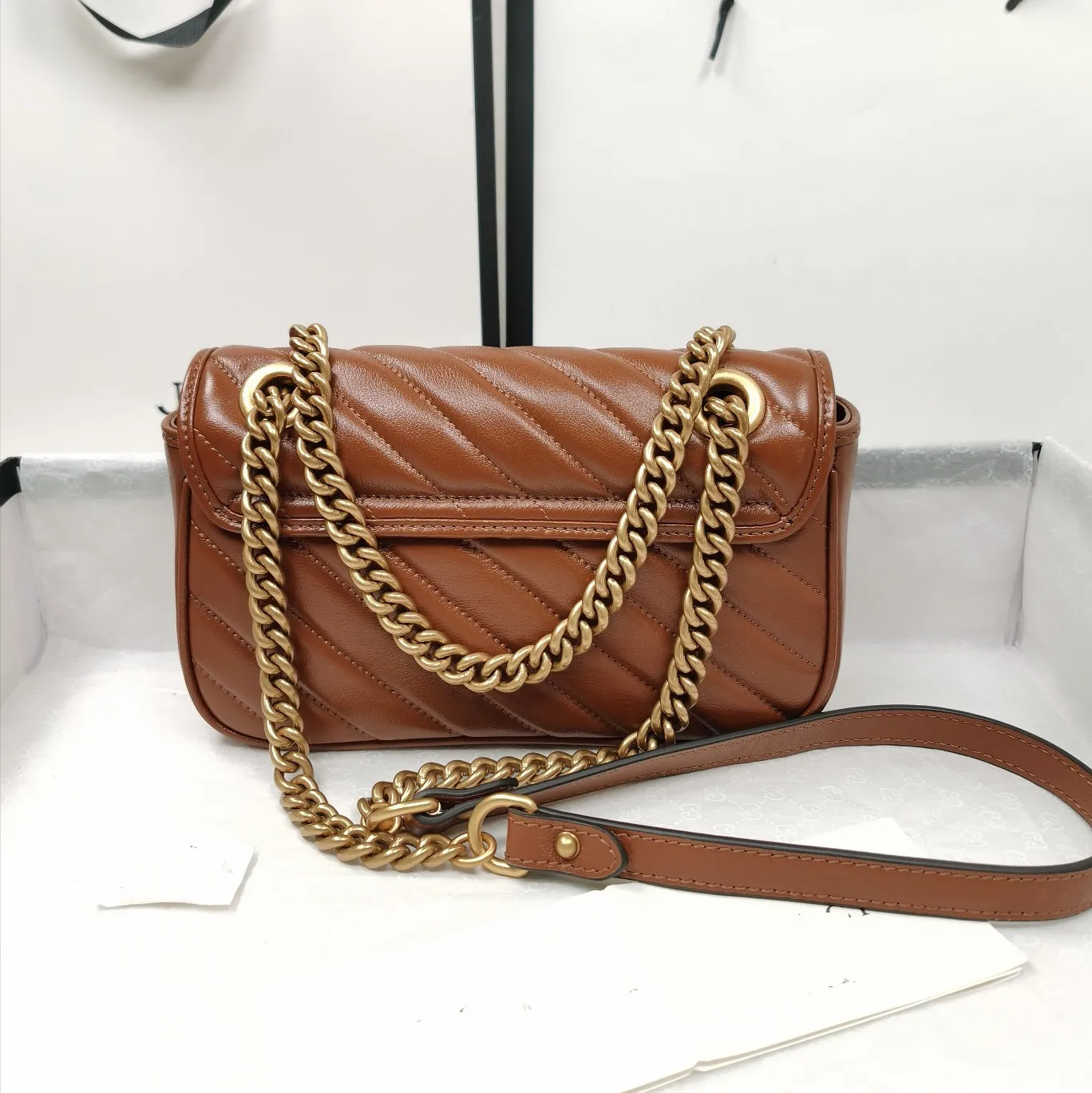 2021Top Quality Fashion Shoulder Bags Women Chain Crossbody Handbags Lady Leather Handbag Purses Wallet Purse Female Messenger Bag Many Colors Chooes