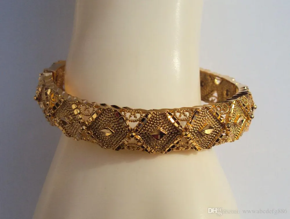 18 kt gold diamond-bracelet , YG/WG 750/000,curb bracele… | Drouot.com