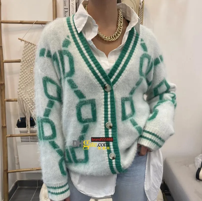 V Boyun Kadın Düğmesi Çok Molor Hardigan 2021Gu Uzun Kollu Supre Sweater Sonbahar Kış Örme Gevşek Büyük Boy