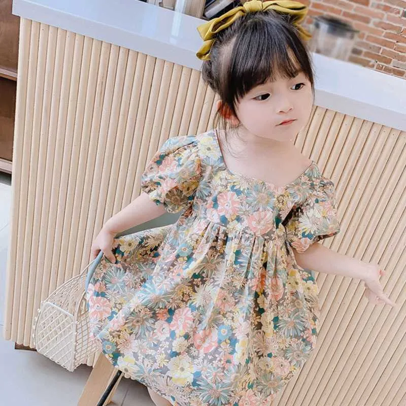 Summer Girls Korean Dress Baby Kids Princess Dress With Bare Backs And Broken Flowers 2-8Years Children Clothing Q0716