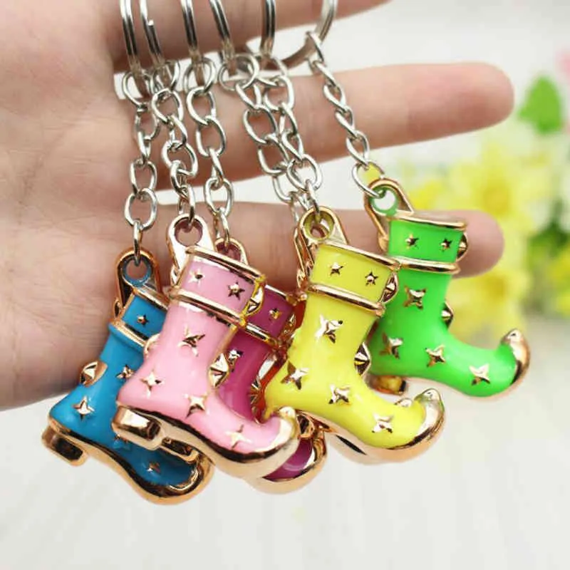 200pcs Clown Boots Keychain Acrylic Shoes Keyrings Woman Girl Handbag Key Holer Accessory Travel Party Souvenirs