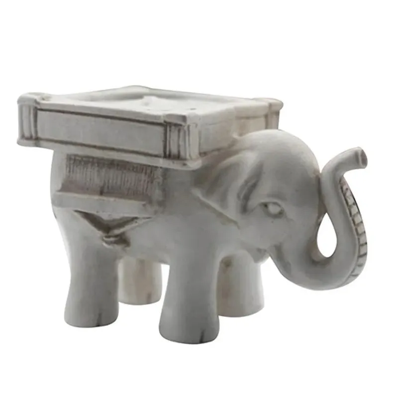 Lucky Elephant Candle Holders Resin Retro Creative Small Candlestick Birthday Wedding Party Gift Home Decoration Craft Gifts Ornaments