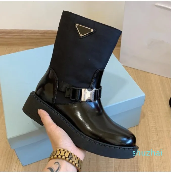 Botas de grife femininas outono inverno para mulheres sem cadarço com dedo redondo no tornozelo barcos femininos e masculinos com fivela motocicleta luxuosa feminina marca curta