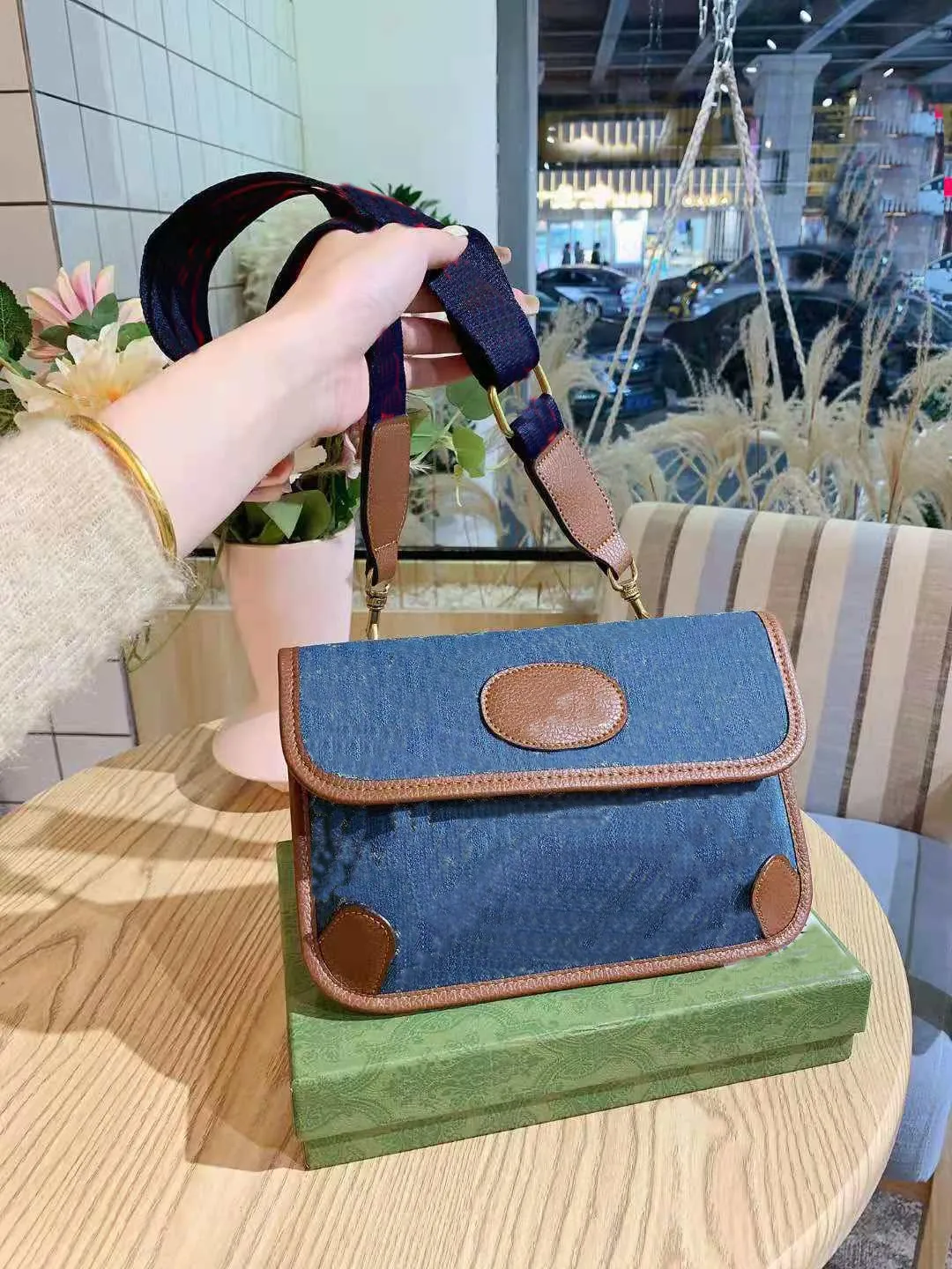 Bolso de vaquero Paquete de pecho ancho Correas Monedero Chicas individuales Unisex Mujeres Hombres Mensajero de hombro Bolsos de mujer Bolso de hombro azul Bolsos