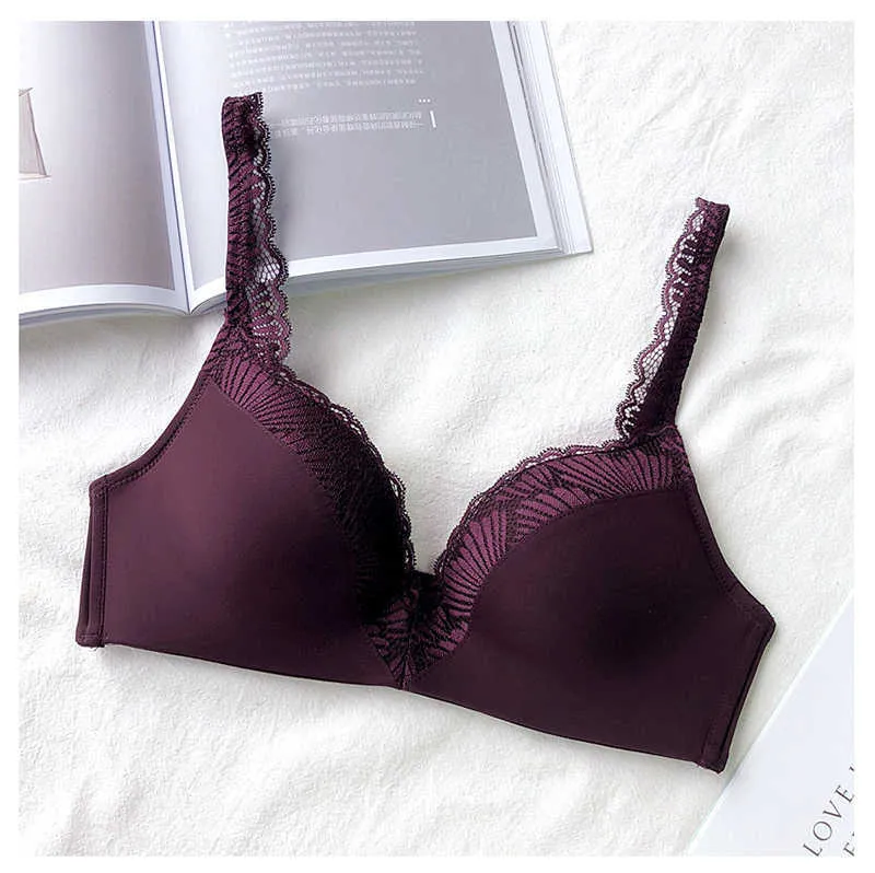 New Fashion Lingerie Thin Cotton Bra Panties Set Lace New Bra Style  2022siere Wire Free Bra Set Deep V Sexy Underwear Set Women Embroider Bras  Q0705 From Sihuai03, $12.97