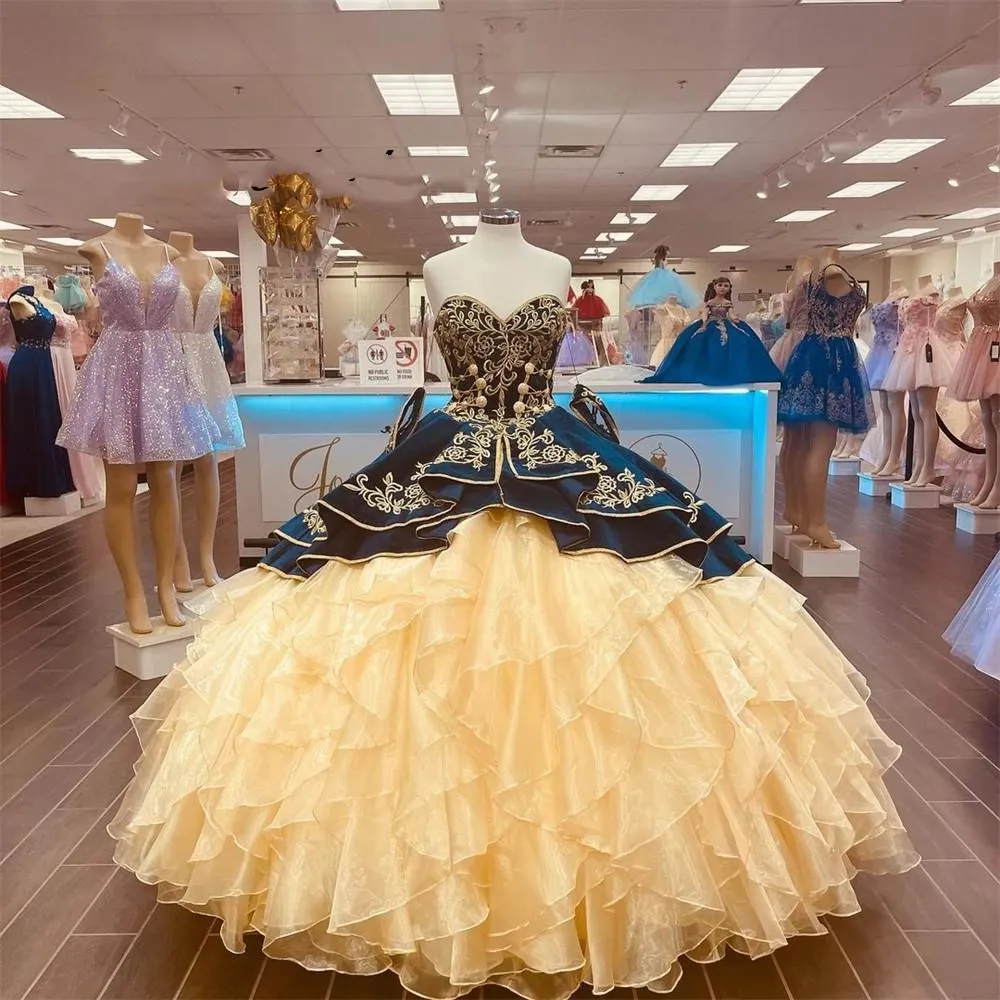 2022 Navy Blue Ruffles Quinceanera Klänningar Bollklänning Formell Prom Graduation Gowns Sweet 15 16 Dress Sweetheart Vestidos de XV Años