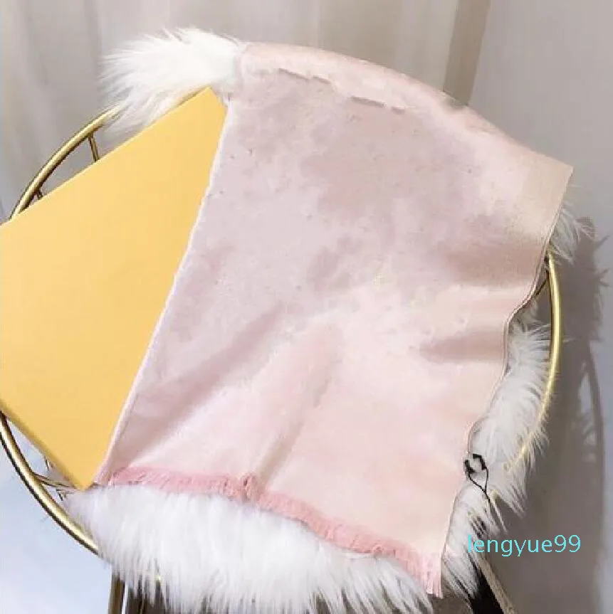 Высококачественный шарф - золотая нить вязаные шарф женские женские треугольники Размер 180 * 70Com Материал Золотой шелковый хлопок