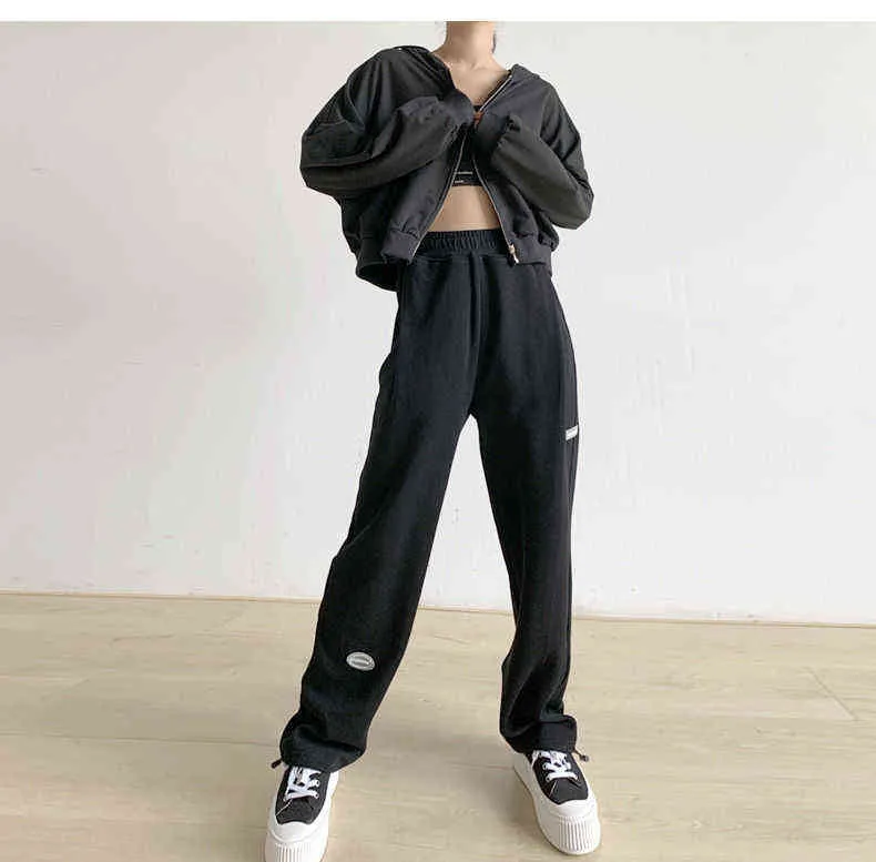 Korean Style Gray Sweatpants For Women QWEEK Winter Warm Baggy Sports  Straight Leg Sweat Pants Y211115 From Mengyang02, $34.92