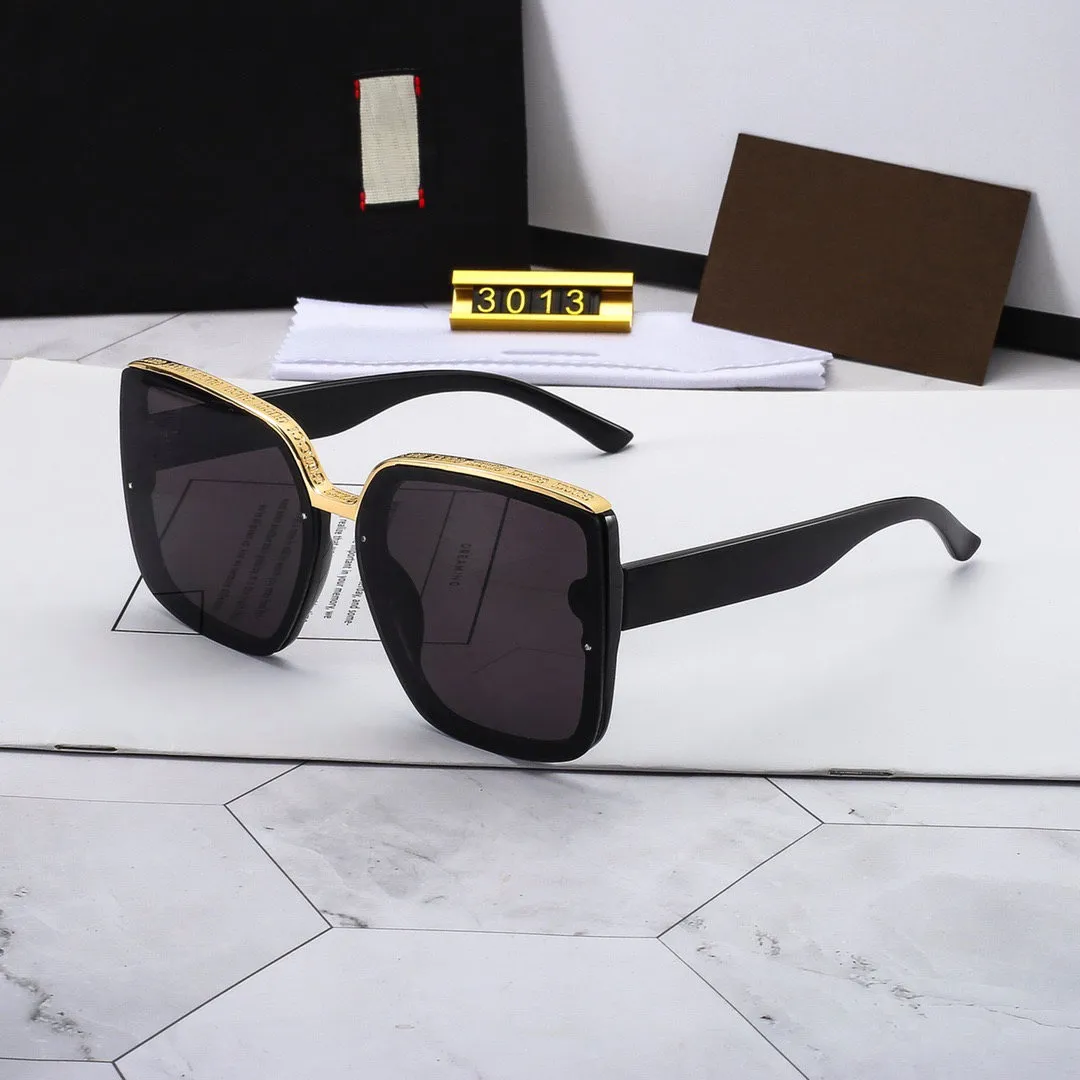 Luxe 2023 merk gepolariseerde mannen dames dames dames zonnebrillen verboden ontwerpers UV400 bril zonnebril metalen frame pol. Met doos