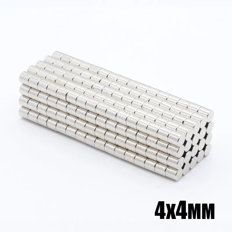 100 sztuk N35 Round Magnesy 4x4mm Neodymowy Stały NDFEB Silny potężny MAŁY MAŁY MAŁY MAŁY