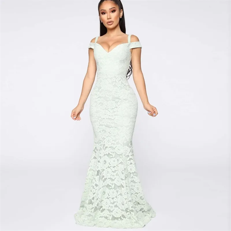 Kvinnors sommarbandage Maxi Trumpet Evening Dress Sexig Off Shoulder White Lace Club Celebrity Runway Party Lady 210423